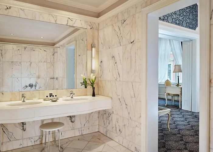 Imperial, A Luxury Collection Hotel, 5*